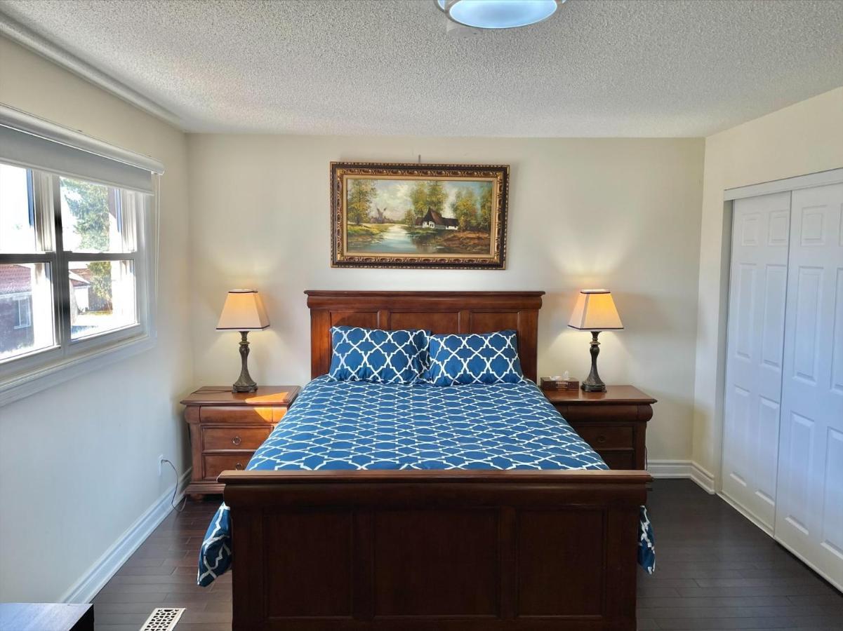 77 Nice And Warm Series Rooms Торонто Экстерьер фото